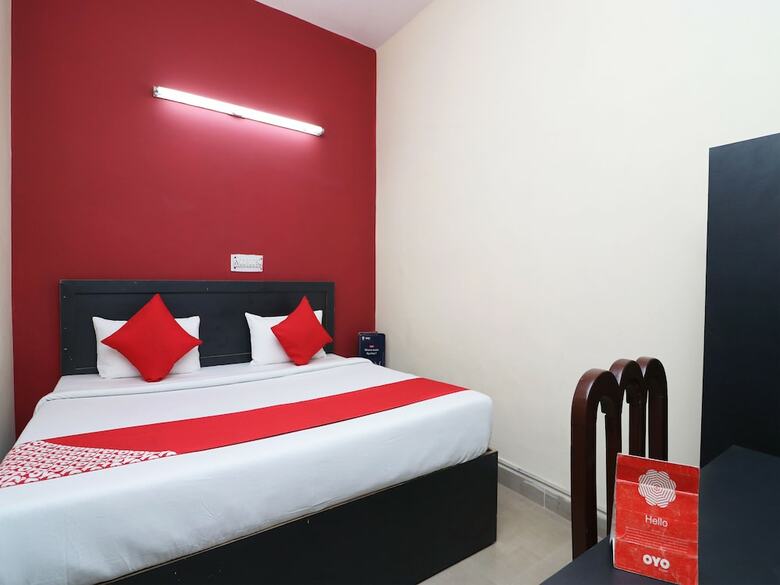 Hotel Oyo 26782 Mehak Palace