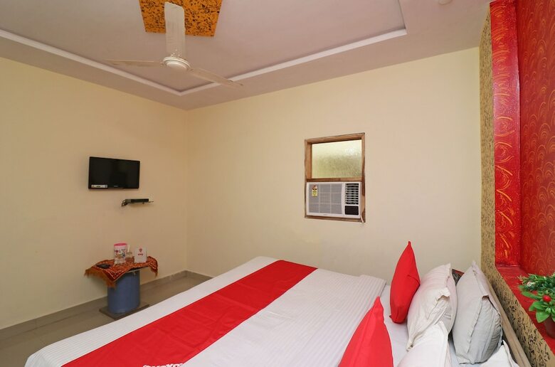 Hotel Oyo 24600 Grand Harshit Resort