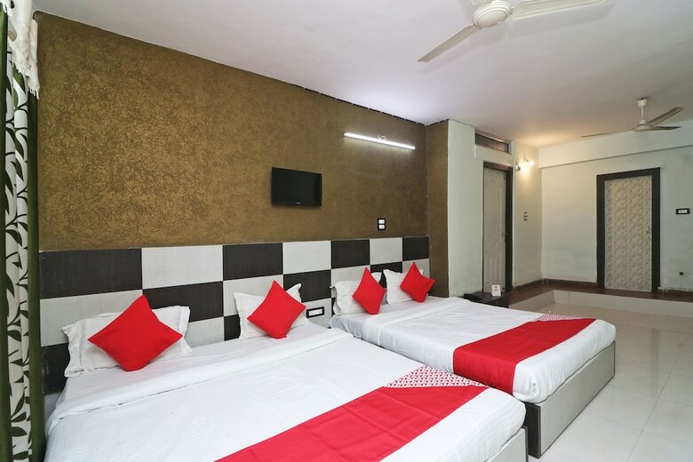 Oyo 4817 Hotel Hill Heights