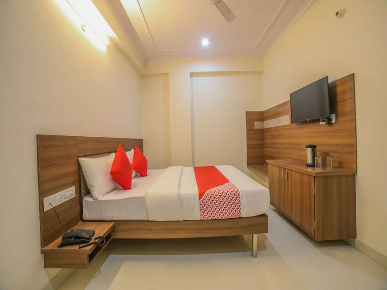 Oyo 24565 Hotel Morgan