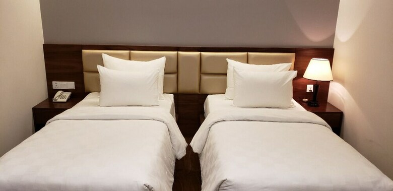 Uptown Hotel