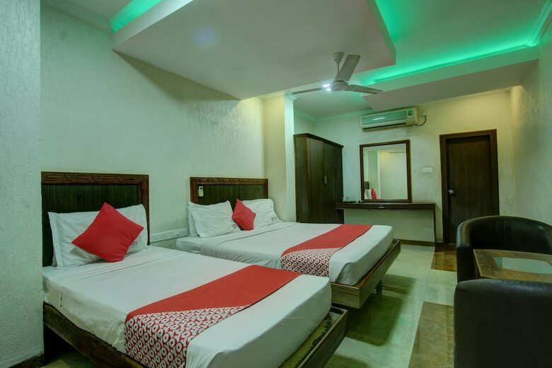 Oyo 26797 Ss Hotels