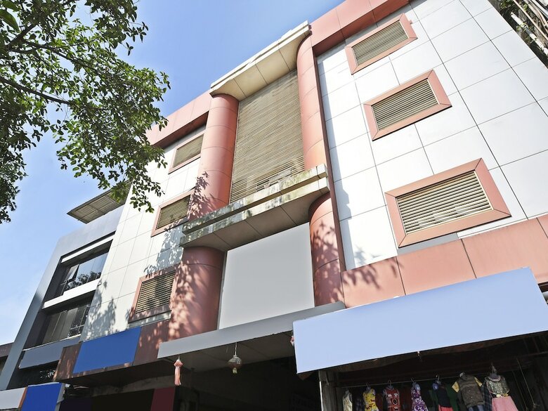 Hotel Oyo 24048 Shree Krishna Palace