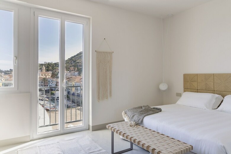 La Guardia Hotel