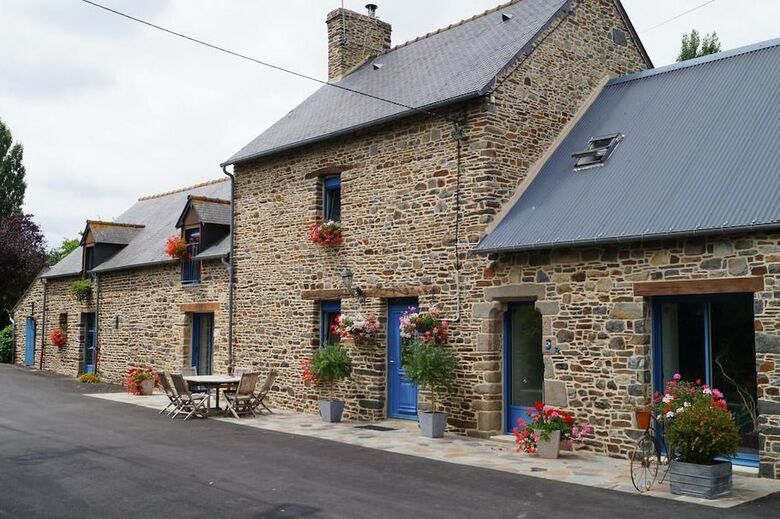 Bed & Breakfast Chambres D'hotes La Loubatais