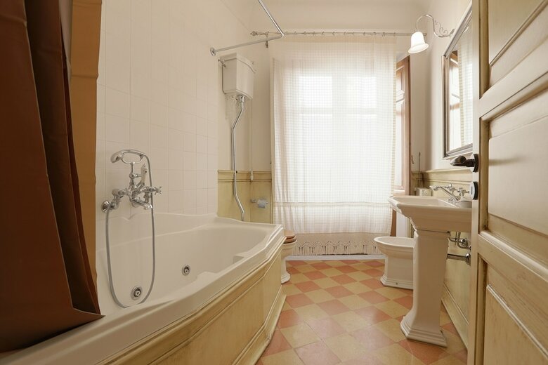 Hotel Atenea Luxury Suites