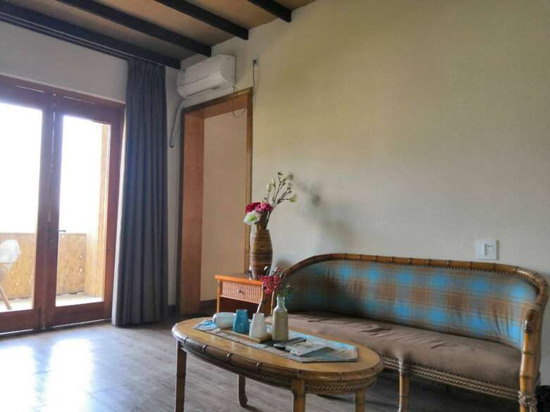Moganshan Jingshe Hotel