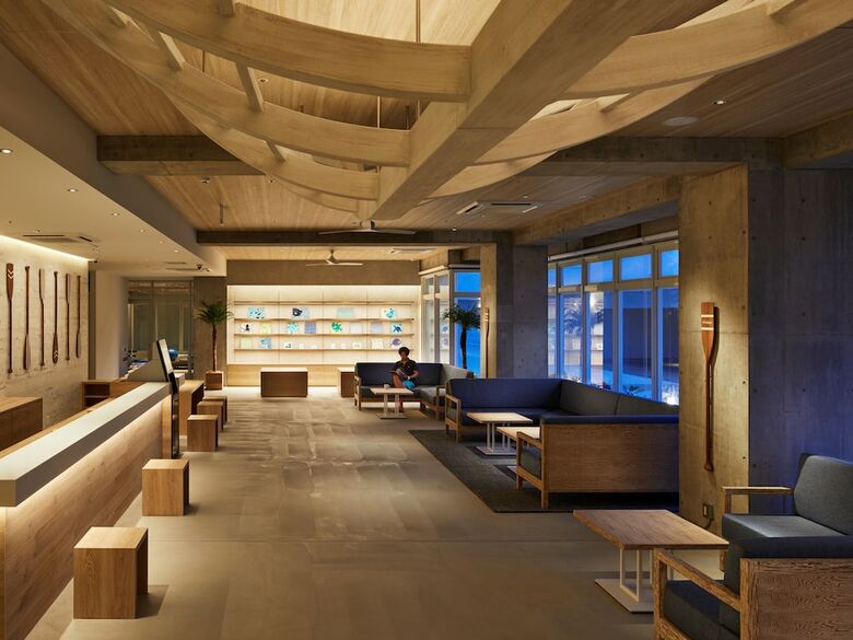 Hotel Loisir Living Suites Seragaki