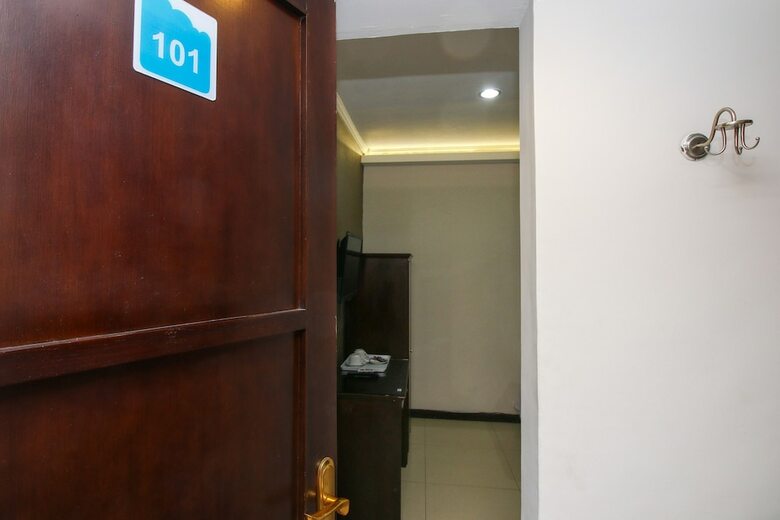 Sky Hotel Buah Batu 1 Bandung