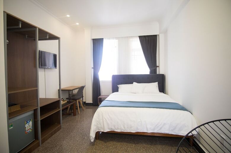 Cuu Kim Son Hotel