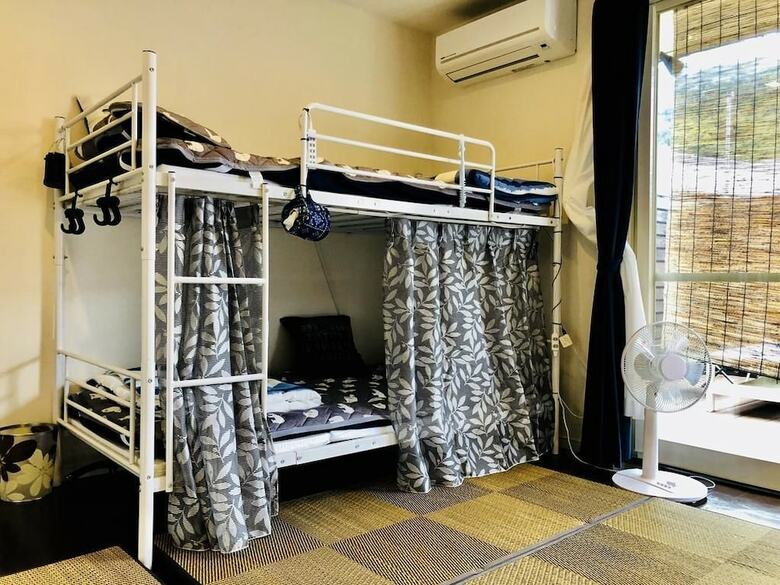 Ricco Mond Hills Apartment House 101