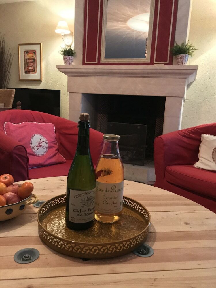 La Petite Maison Aupr�s Du Ch�teau