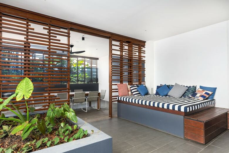 Designer South Bank Apartment