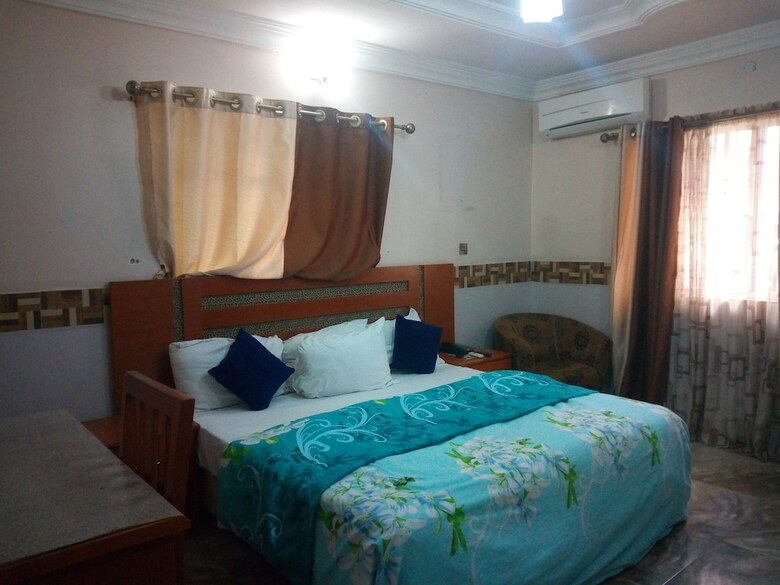 Hotel Bayse One Place Jericho