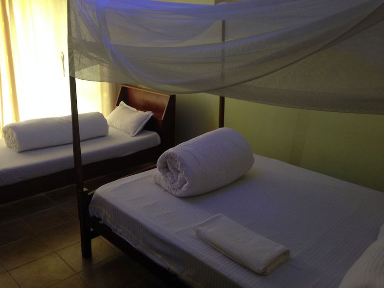 Hotel Ssese Habitat Resort