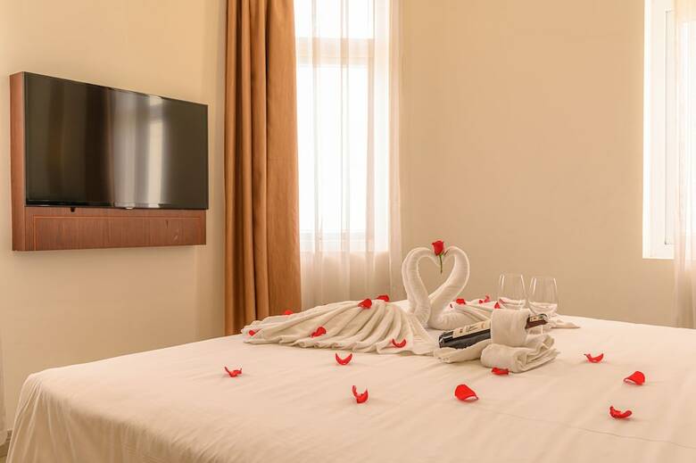 Hoang Linh Dan Hotel