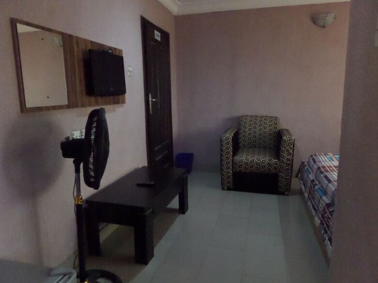 Fatty K Hotel And Suites