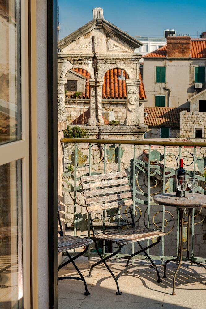 St Luke Heritage Hotel