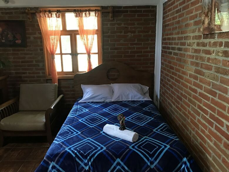 Hotel Caba�a Quetzaly