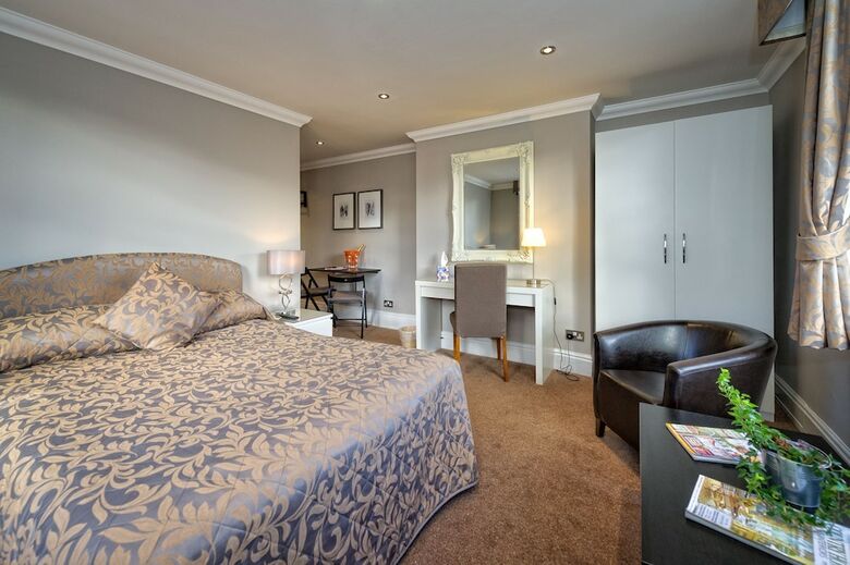 Lennox Lea Hotel, Studios & Apartments