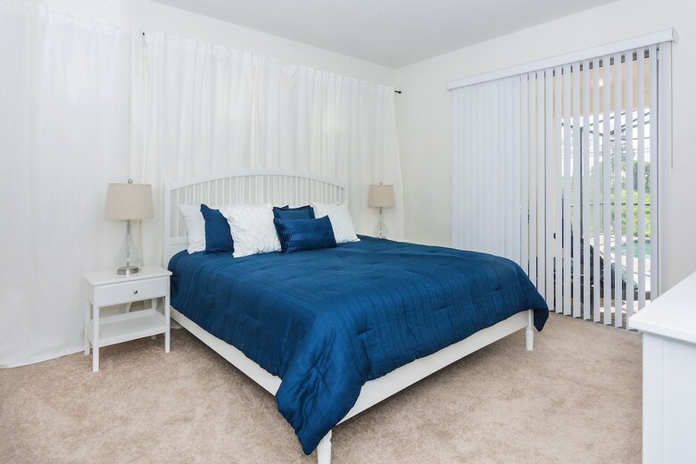 Luxurious Vacation Home At Westside 8973