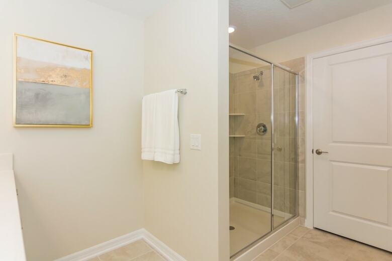 Awesome� Apartment At Storey Lake 273067