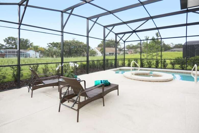 Spacious And Gorgeous Home St5148