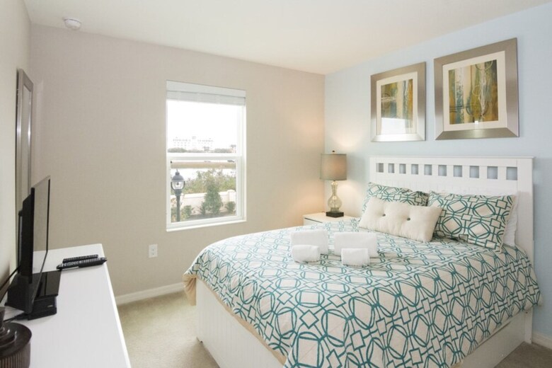 Vacation Townhome Next To Parks Cb3163