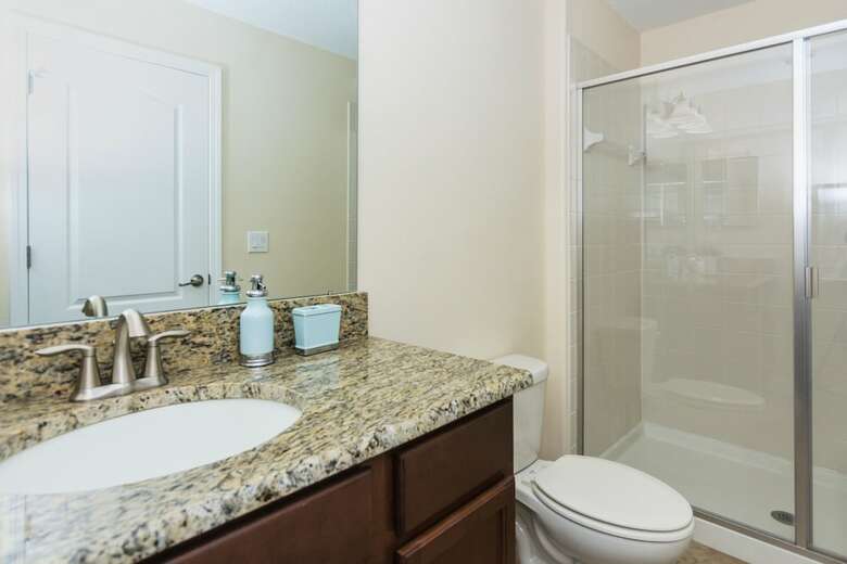 Stunning Home Next To Disney Cg1432