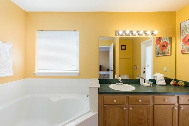Gorgeous Vacation Home With Pool Rt1170