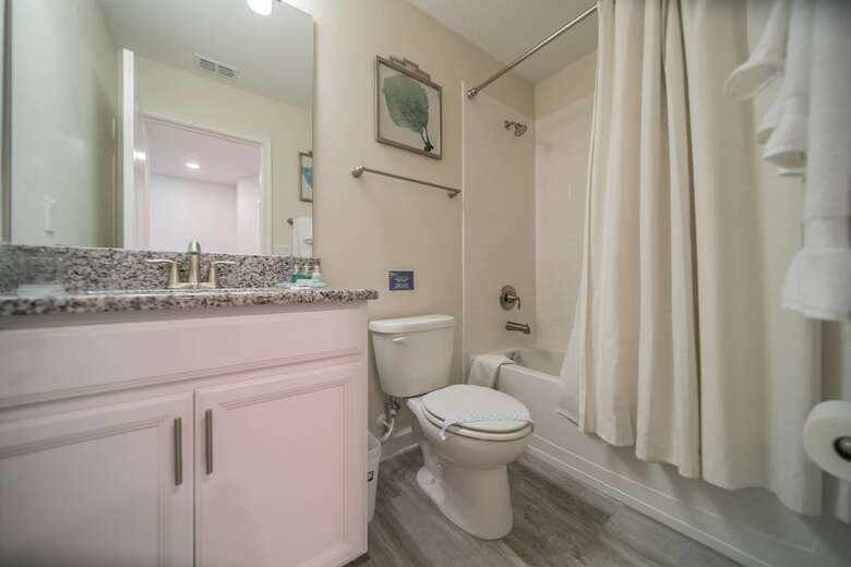 Modern Star Wars Vacation Home Cg1593