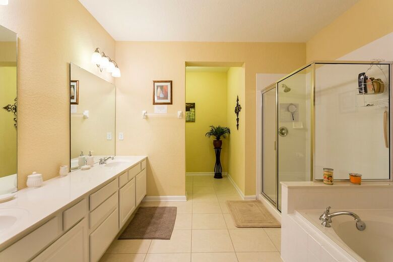 Comfortable Vacation Apartment 266643