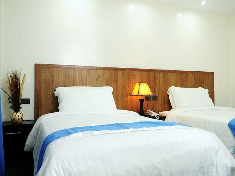 Ndn Grand Hotel