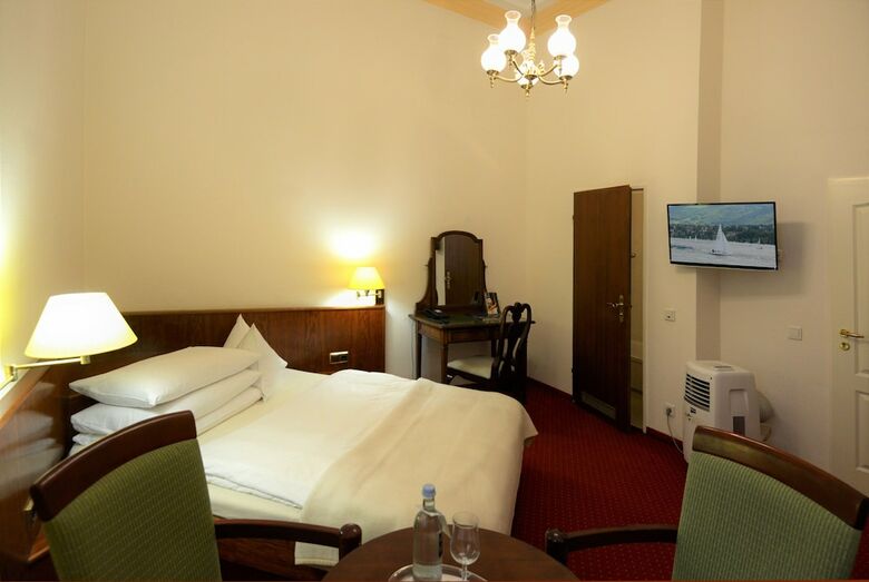 Hotel Am Kochbrunnen