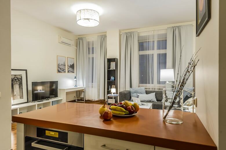 Gm Apartment Serafimovicha 2