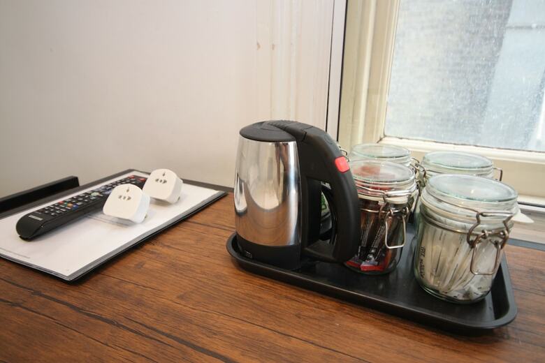 Cosy Central Soho City Studio Apartment