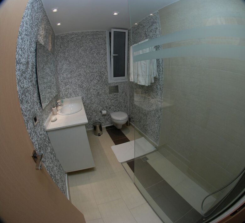Summer Suite Hotel