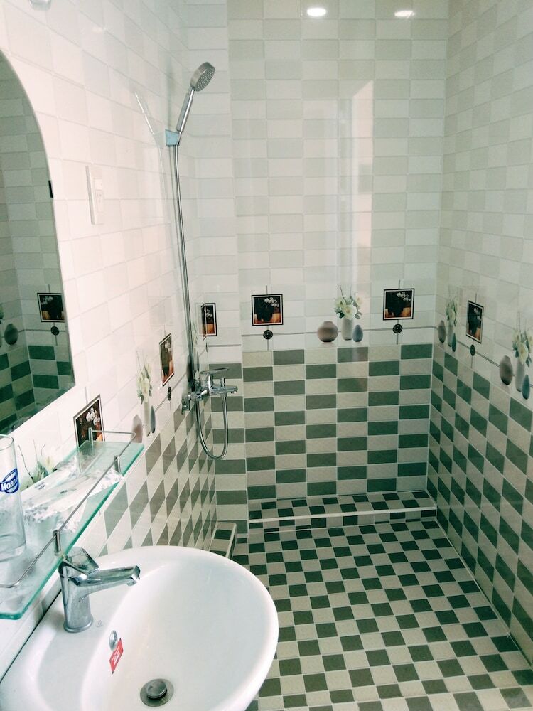 Hotel Nha Nghi Tung Lam