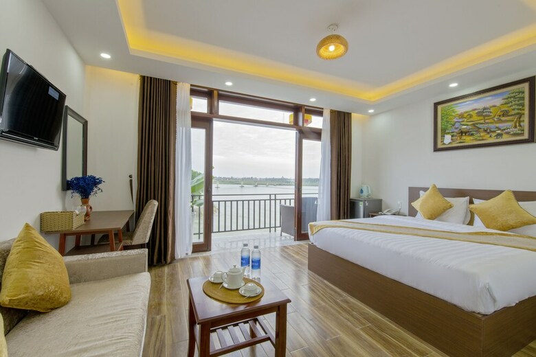 Hotel Hoa Vang Riverside Villa