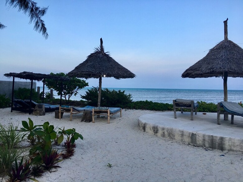 Hotel Driftwood Beach Lodge