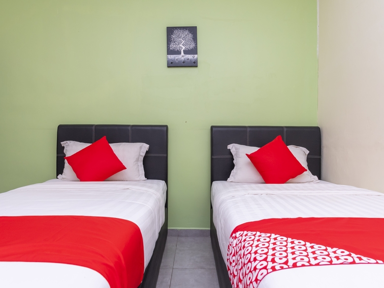 Oyo 756 Muar City Hotel