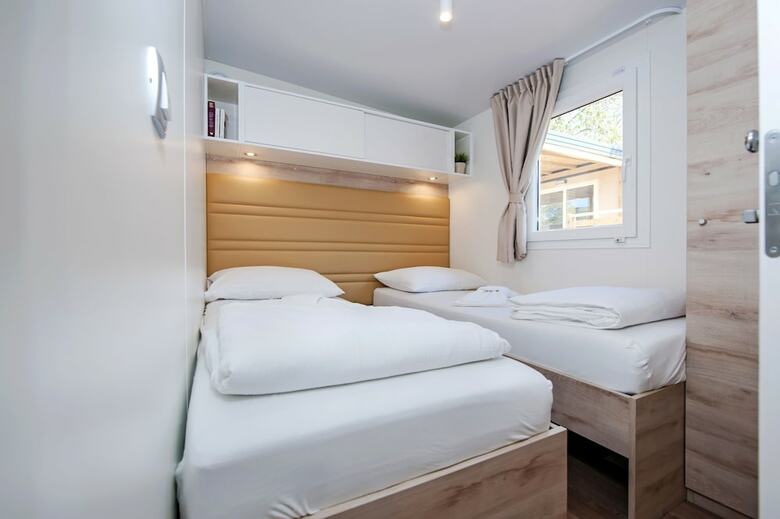 Mediteran Kamp Mobile Homes In Camping Puntica