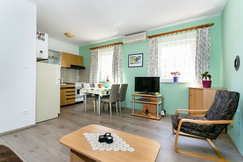 Apartments Valencic