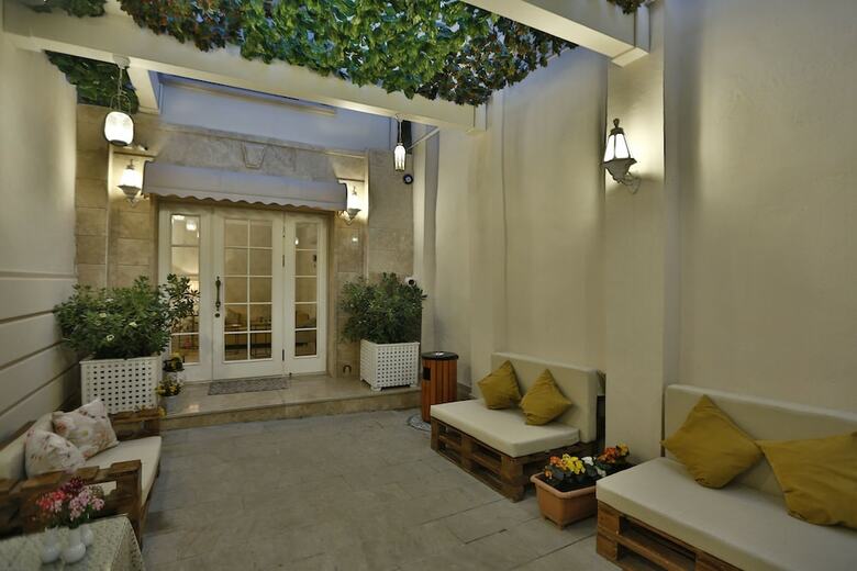 Sweet House Boutique Hotel
