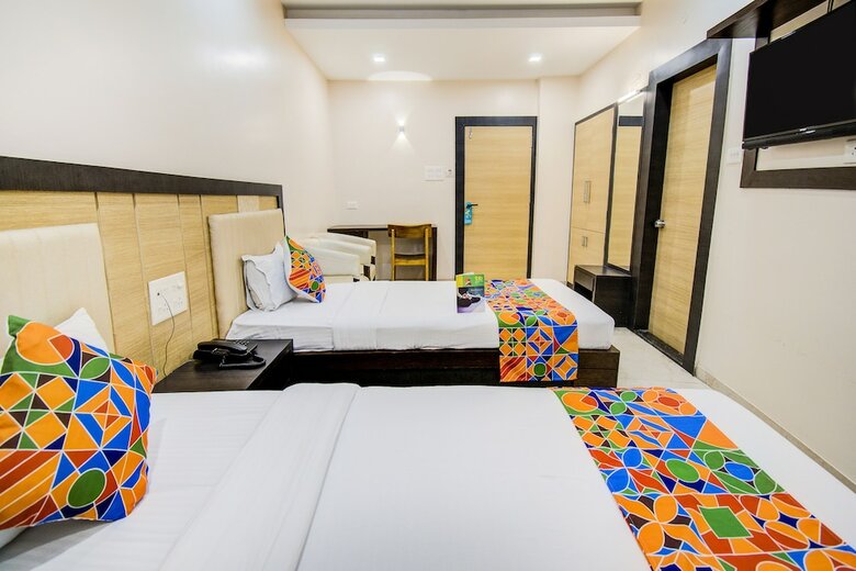 Fabhotel Krishna Regency