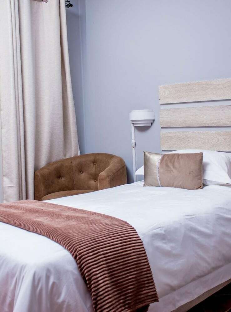 Bed & Breakfast Rose Villa Lodge