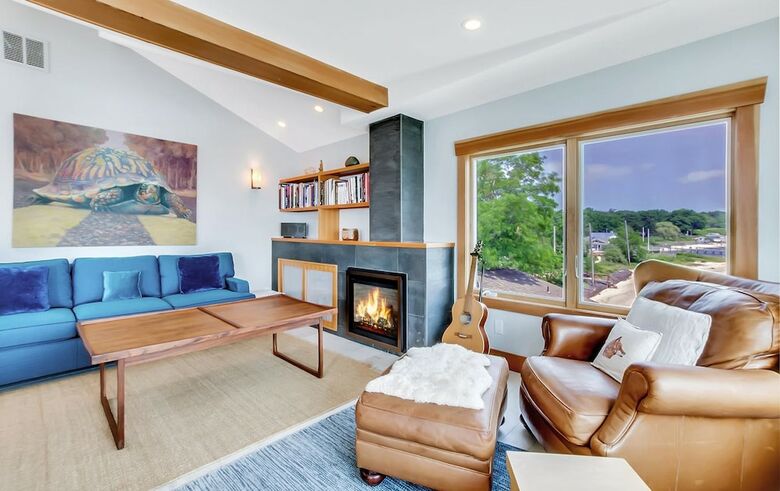 North Fork Waterfront Beach House
