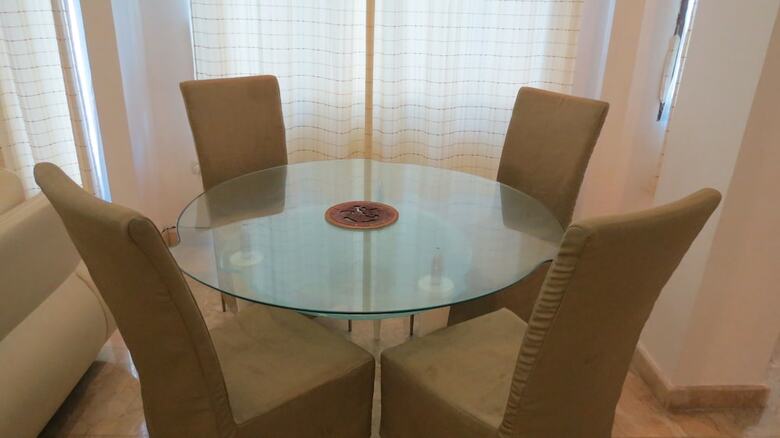 Aparthotel Beachfront Suite Alit
