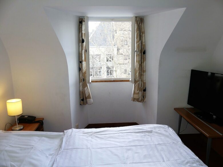 Rhein-hotel St.martin