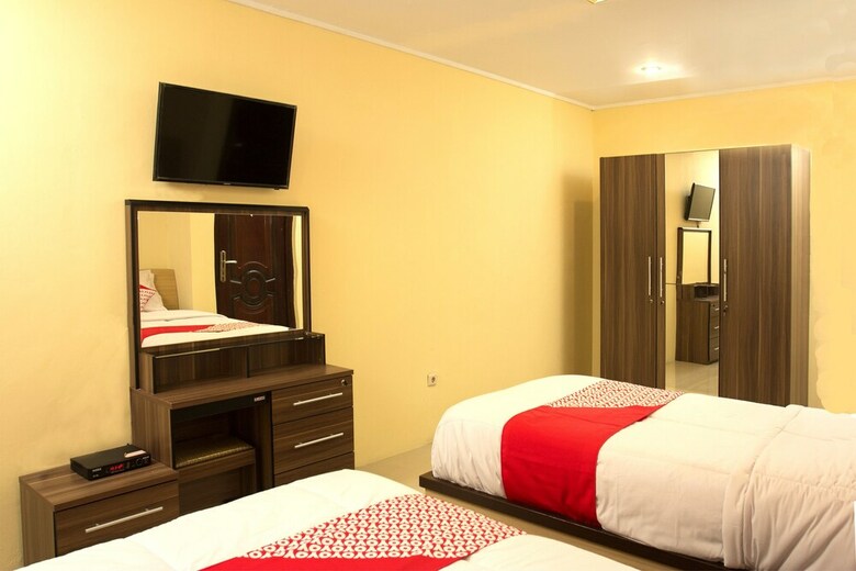 Hotel Oyo 417 Bama Guesthouse